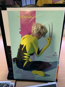 Spider-Gwen Comic Book 