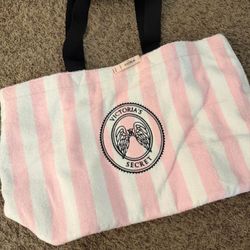 BRAND NEW TOTE BAG