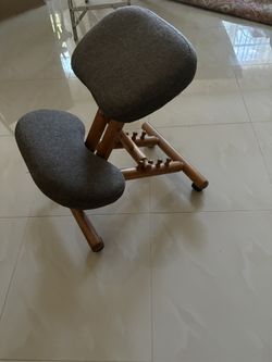 Very Comfortable Chair On Wheels Adjustable