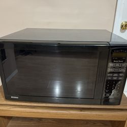 Kenmore Countertop Microwave (Large Size)