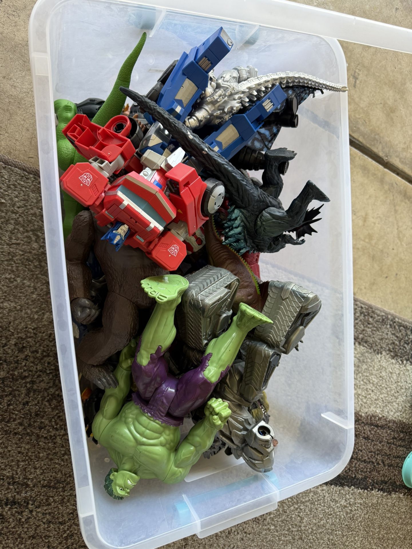 Action figures And dinosaurs Lot