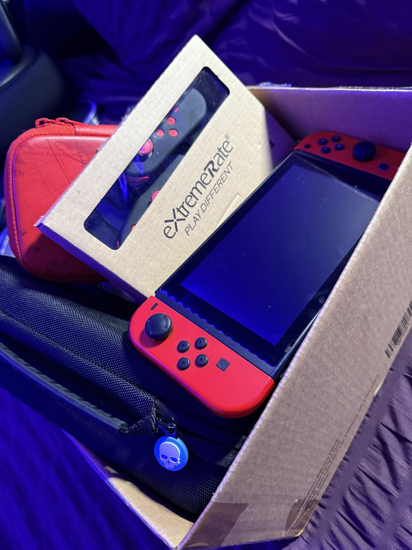 💥 Nintendo Switch V2 Bundle – Games, Controllers, Accessories – $500 OBO