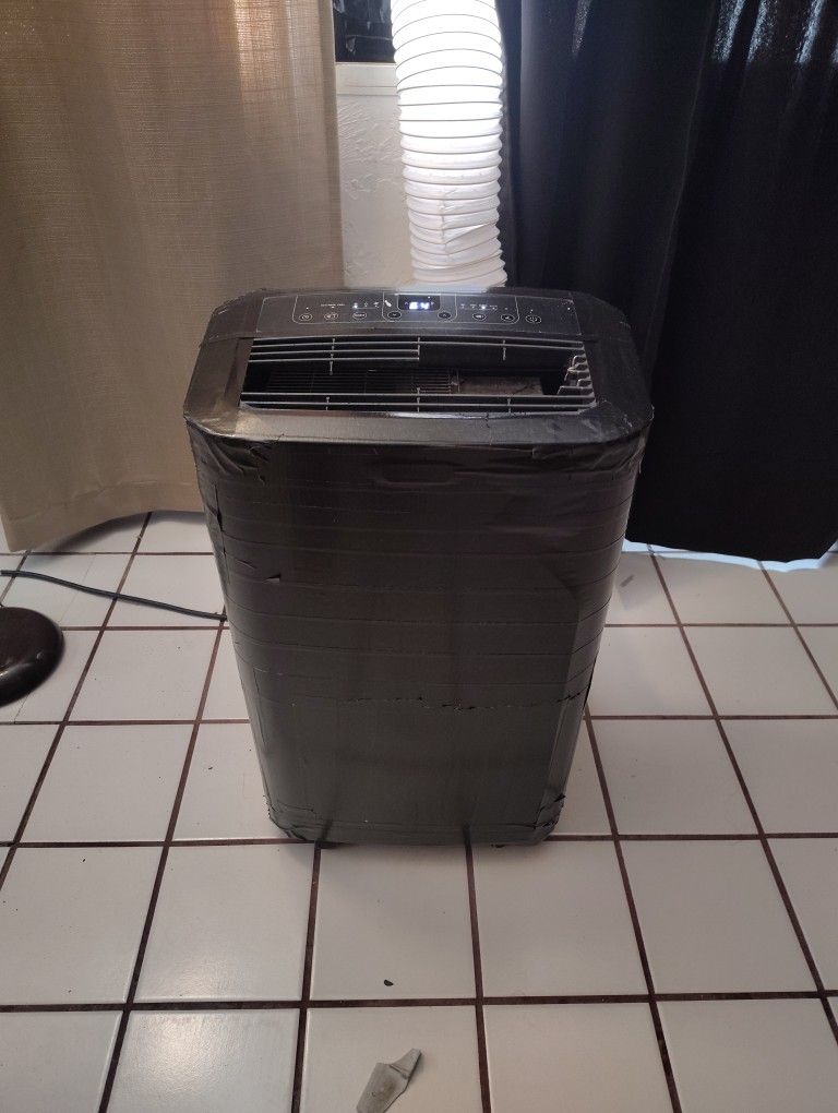 Delonghi Rolling Ac Unit