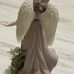 Angel Statue 