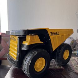 Tonka Dump Truck