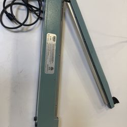 Tabletop Impulse Plastic Sealer