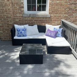 Outdoor Sectional Sofa - Wicker