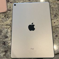 iPad Pro 9.7 