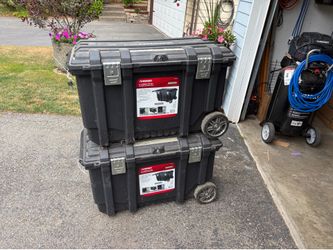 Husky job box