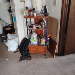 4 Tear Shelf With Drawer 