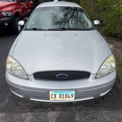 2005 Ford Taurus