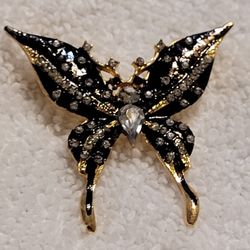 New!! Butterfly Brooch 