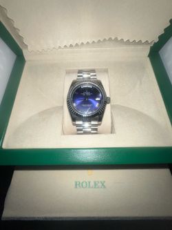 Plain Blue Face Watch
