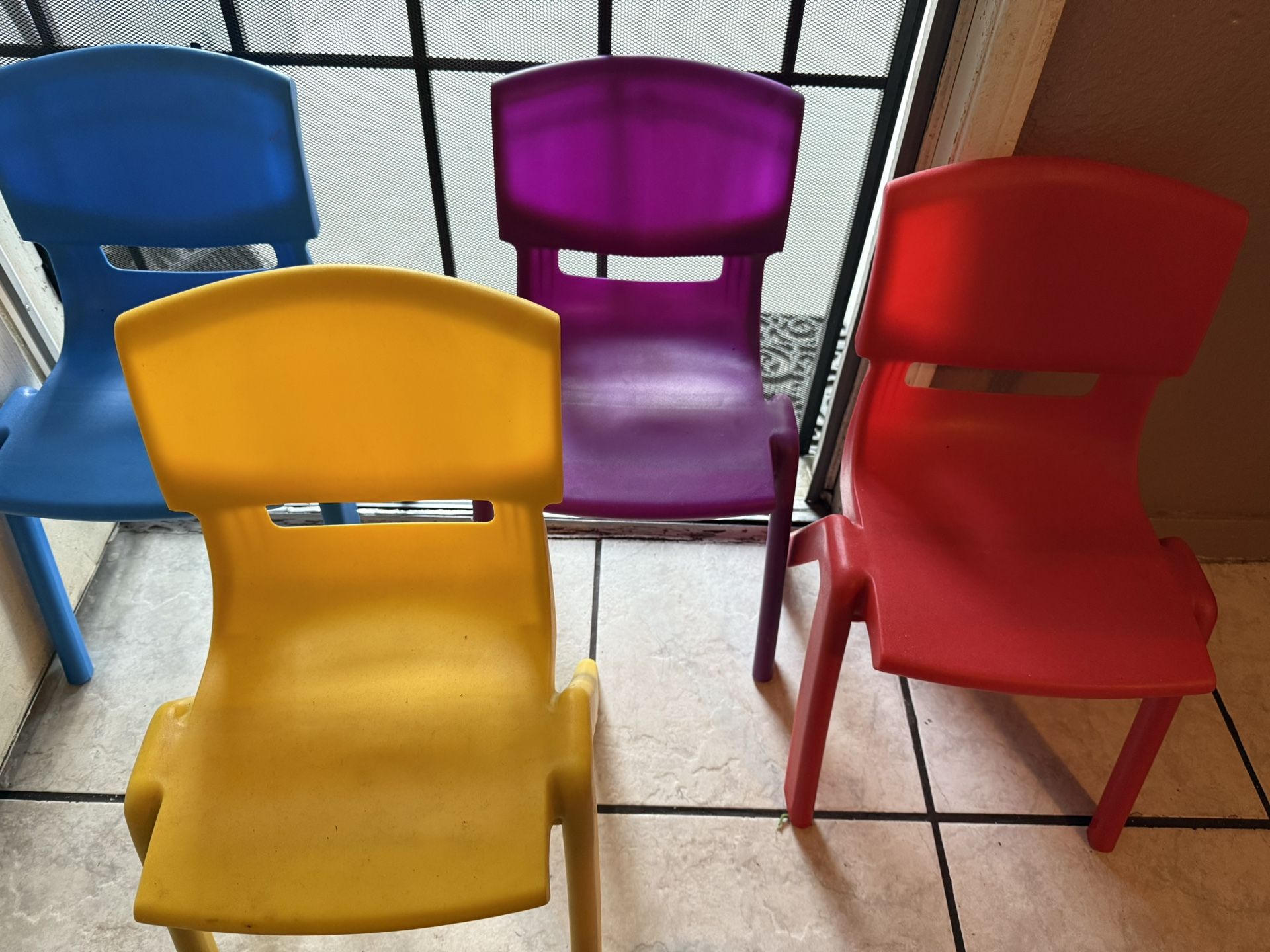 Kids Chairs 