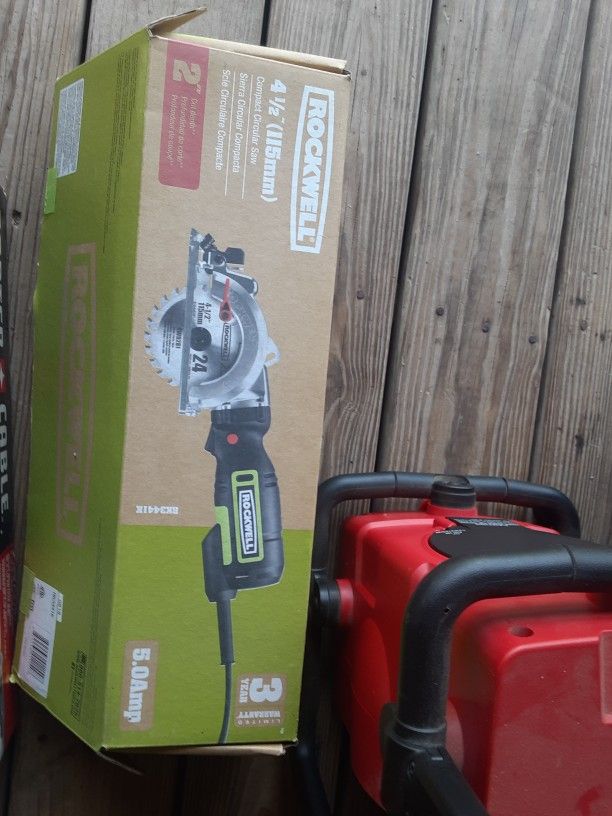 compact circular saw