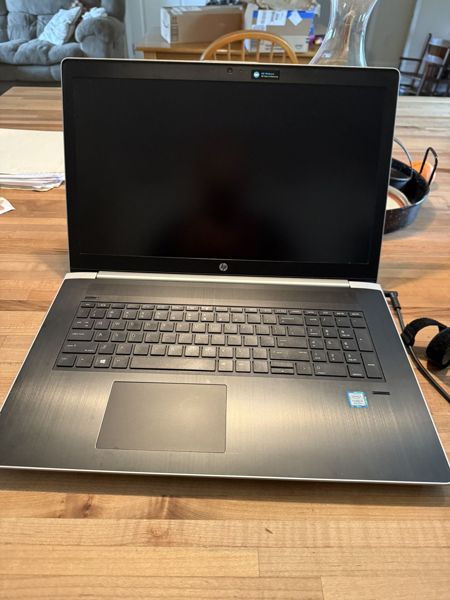 Dell Precision 7730 17.3" Intel i7-8850H 2.6GHz 32GB/1TB SSD Win 11 Pro. Nice