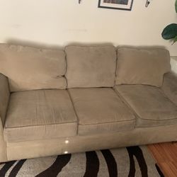 Free Couch 