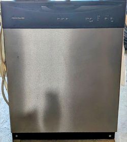 Frigidaire Dishwasher | Warranty included