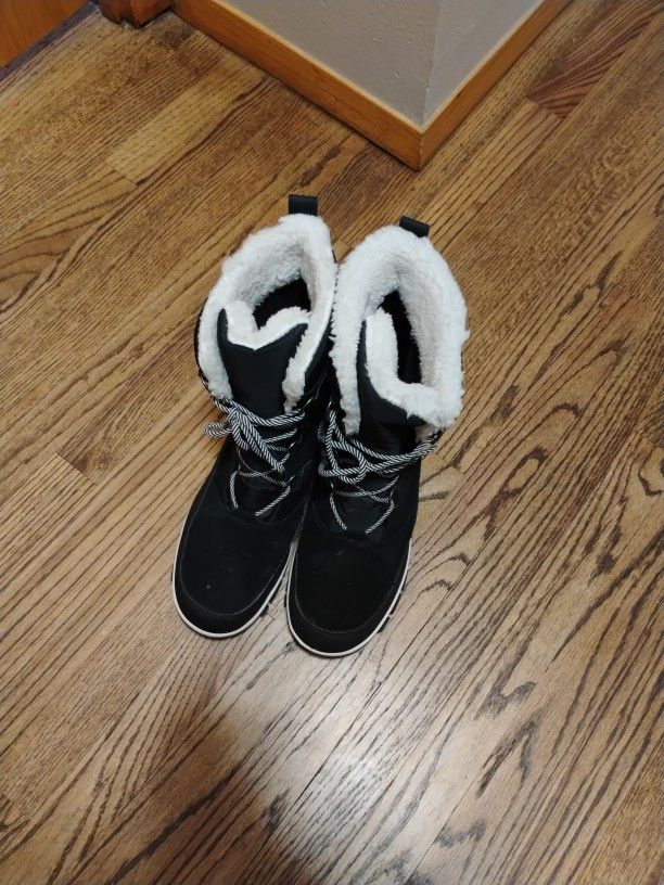 Winter Boots Size 11