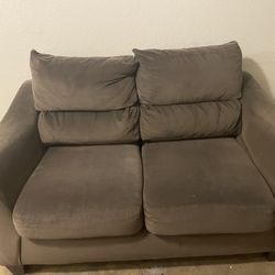 2 Piece Couch Set 