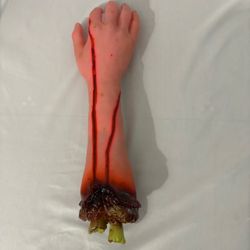 Severed Arm Prop 17 Inch Lifesize Bloody Gory Body Part Halloween Decoration