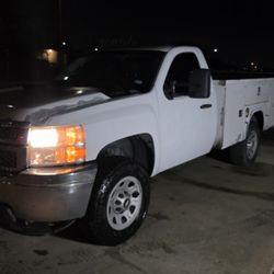 2012 2500hd Gas Service Truck