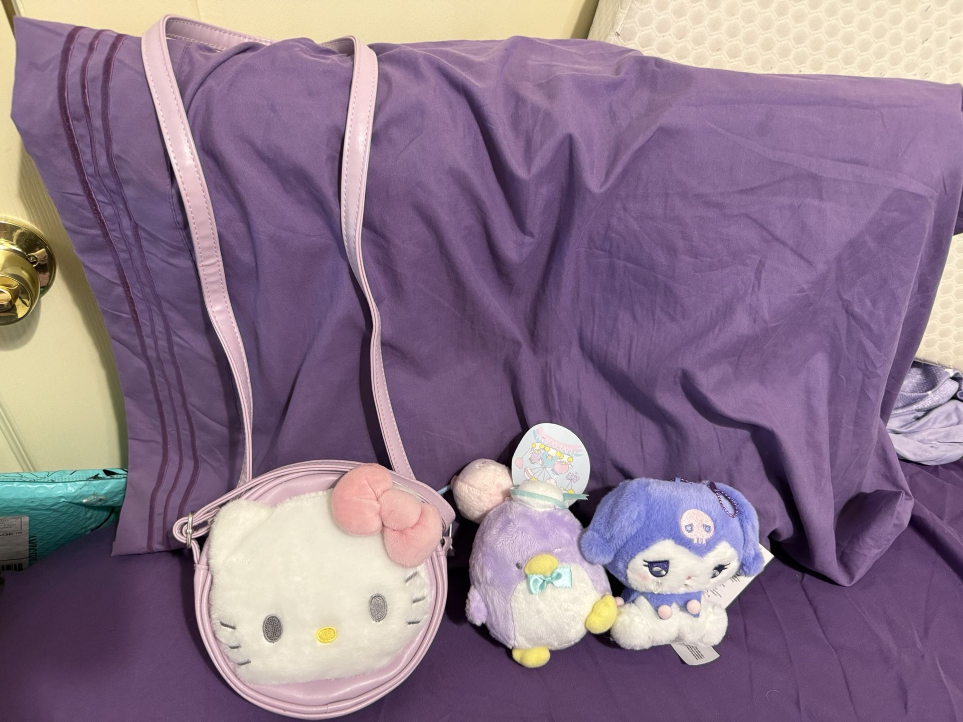 *Yard Sale* 50th Anniversary Hello Kitty Purse, TuxedoSam Plush, And Kuromi Plush!!