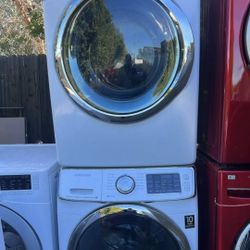 SET WASHER AND DRYER 🌸STACKABLE-SIDE BY SIDE 🌸  SAMSUNG WHITE