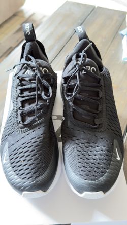 Nike 270