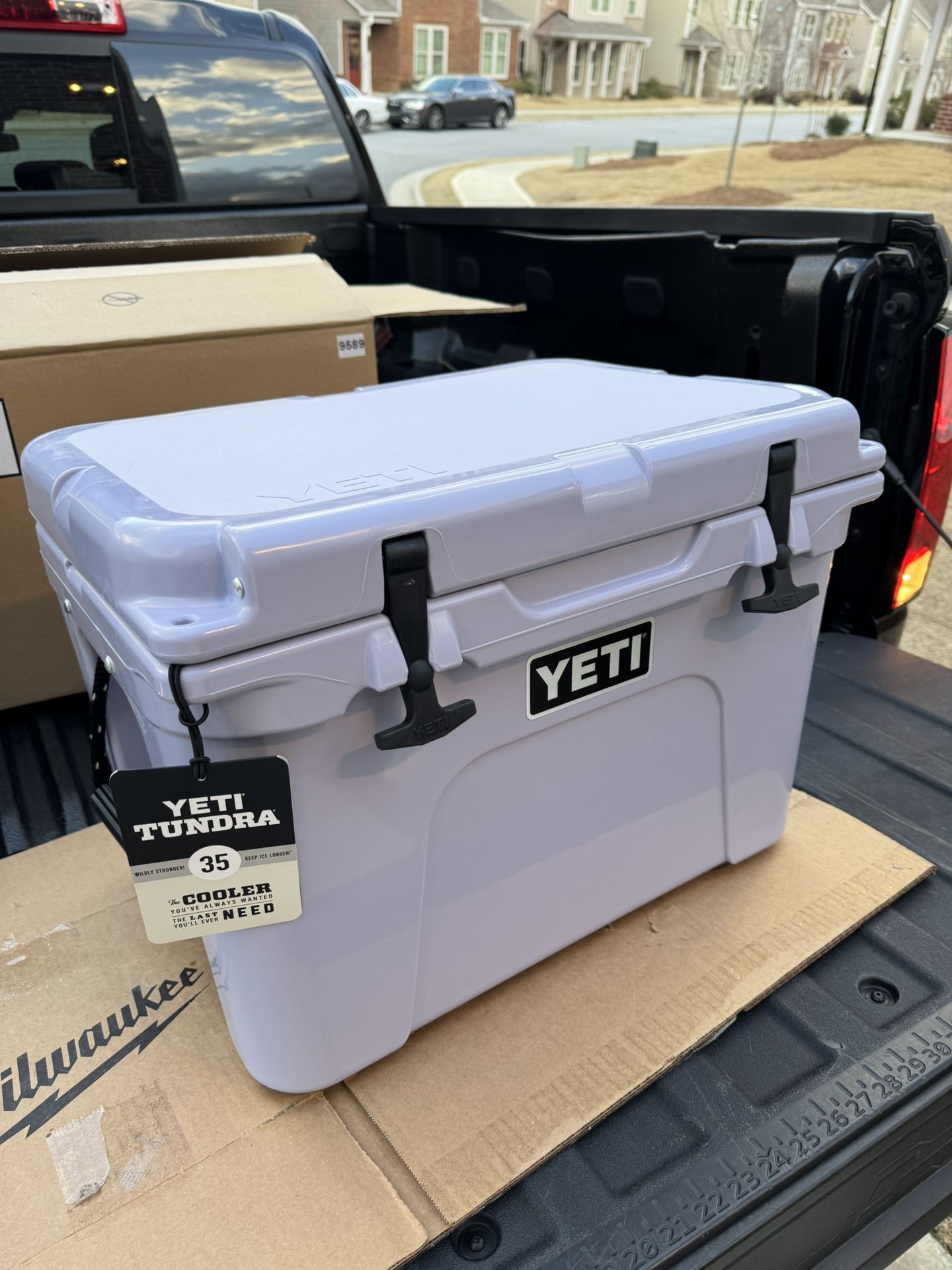 YETI Tundra 35 Hard-Sided Cooler