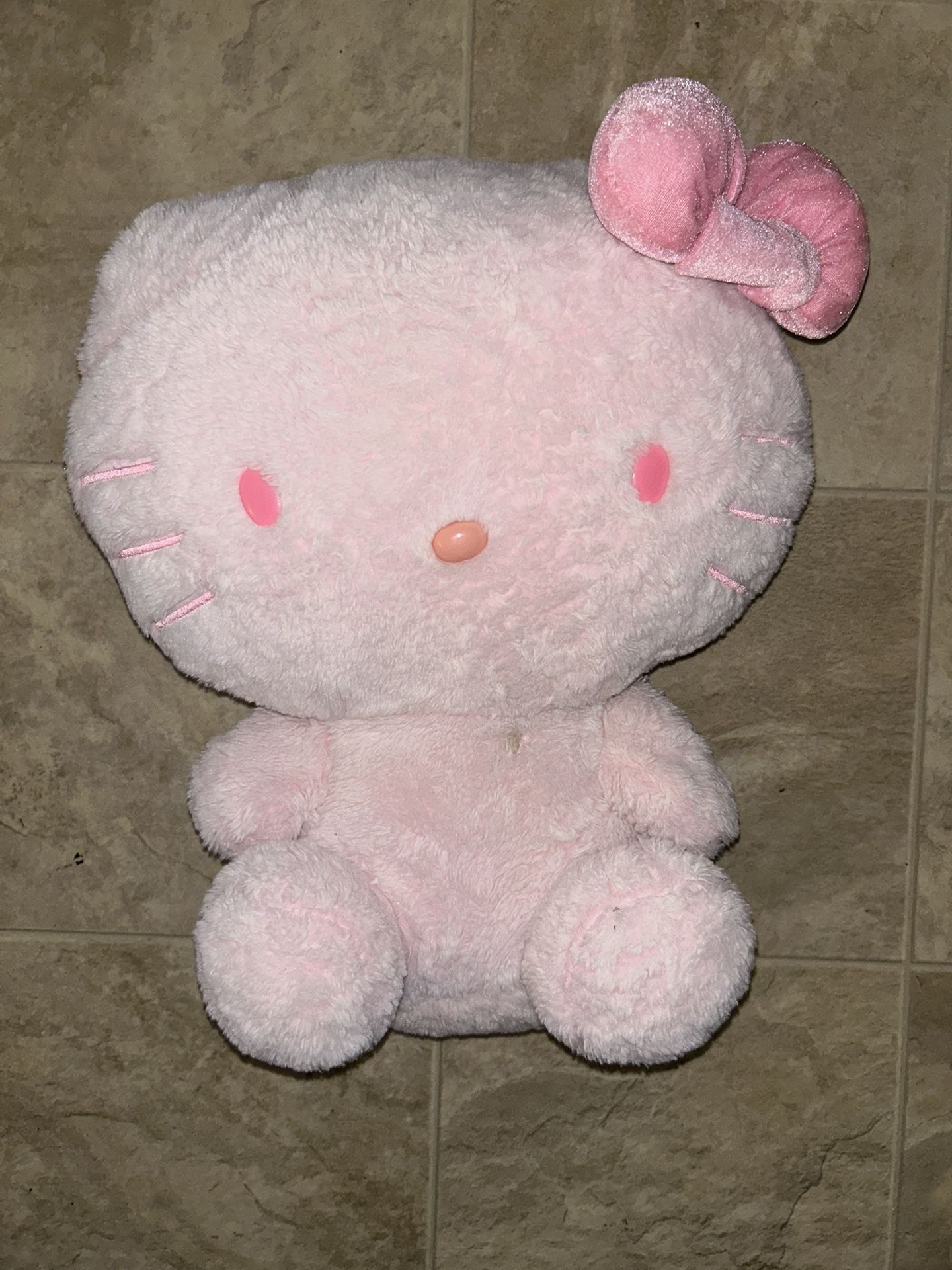 Hello Kitty Plushie