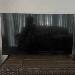 This Is A 55 Inch LG TV! come With Roku Stick 