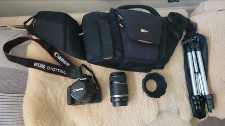 Canon EOS Rebel T2i with accessories
