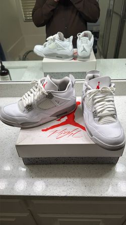Air Jordan 4 Retro