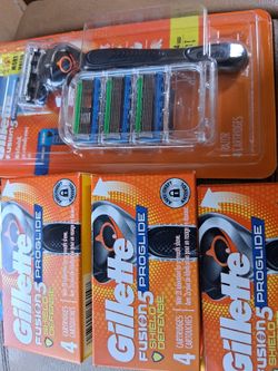 Gillette Fusion 5 Proglide Refills / Handle & Blades 4 CHEAP!!