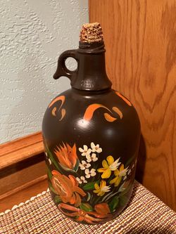 Vintage Decorative Painted Jug 🍂 🍃 🍁