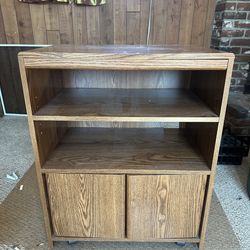 Vintage Woodgrain TV stand and shelves