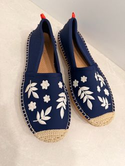 Sea star Espadrille Slip On Shoes Size 9 Beach Summer