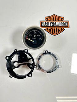 2018 Harley Road Glide Fuel Gas Gauge Assembly BLACK 70900162. FREE SHIPPING. SM9KNT0410