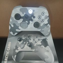 Xbox One Arctic Camo Controller 