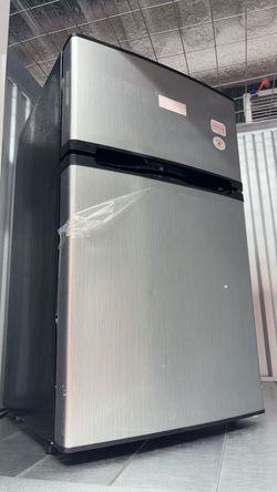 Insignia Compact Two-Door Mini Refrigerator Stainless Steel