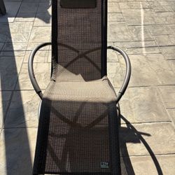 Outdoor Lounge Chair/ Rocking Chair