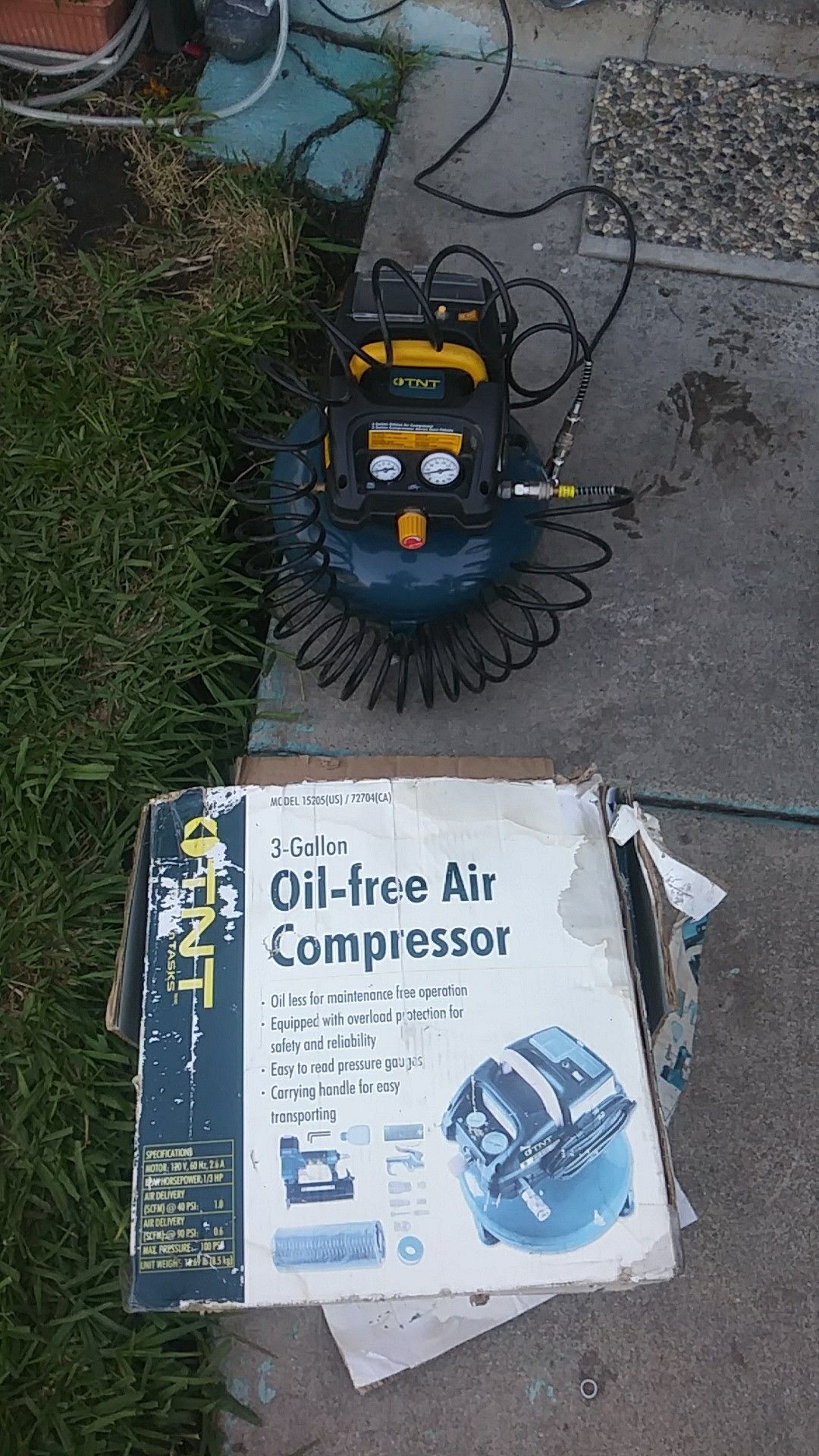 TNT Tools n' Tasks Oil-Free Air Compressor
