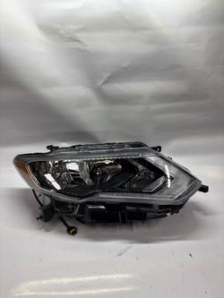 OEM-HL-0130-R Right Side Halogen/LED Headlight Compatible with 2017-2020 Rogue, Black Housing Amber Reflector