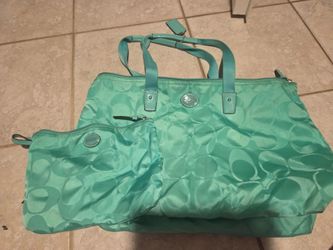 Coach Signature Tote Bag with Pouch