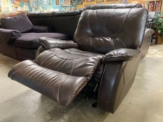 Chocolate Brown Manual Reclining Armchair