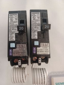 Siemens dual function AFCI and GFCI plug on and pigtail