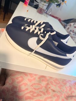 Nike Sneakers Navy Blue Size 11.5