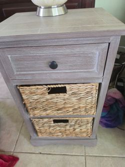 Gray Wood Side Table with Wicker Baskets