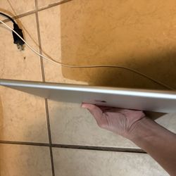 iPad 6th Gen Read Description 